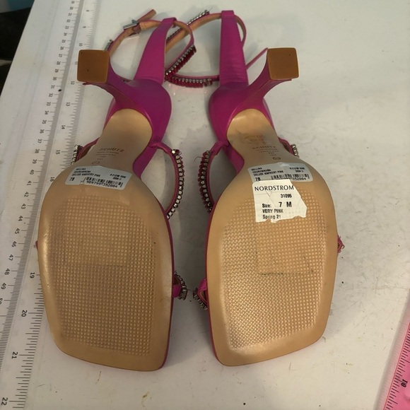 BNWOT Schutz Nellina leather embellished stiletto heels very pink in size 7 - Picture 8 of 12